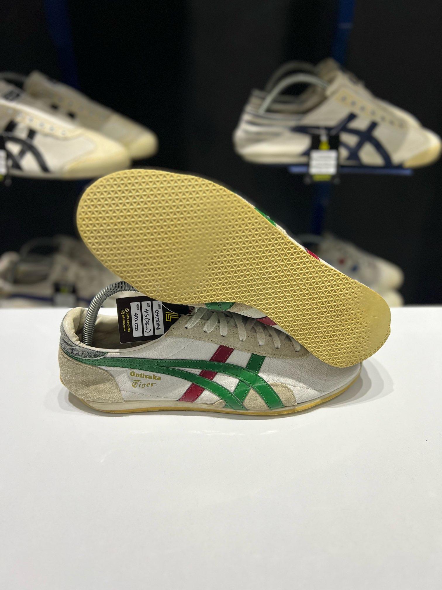 Onitsuka 