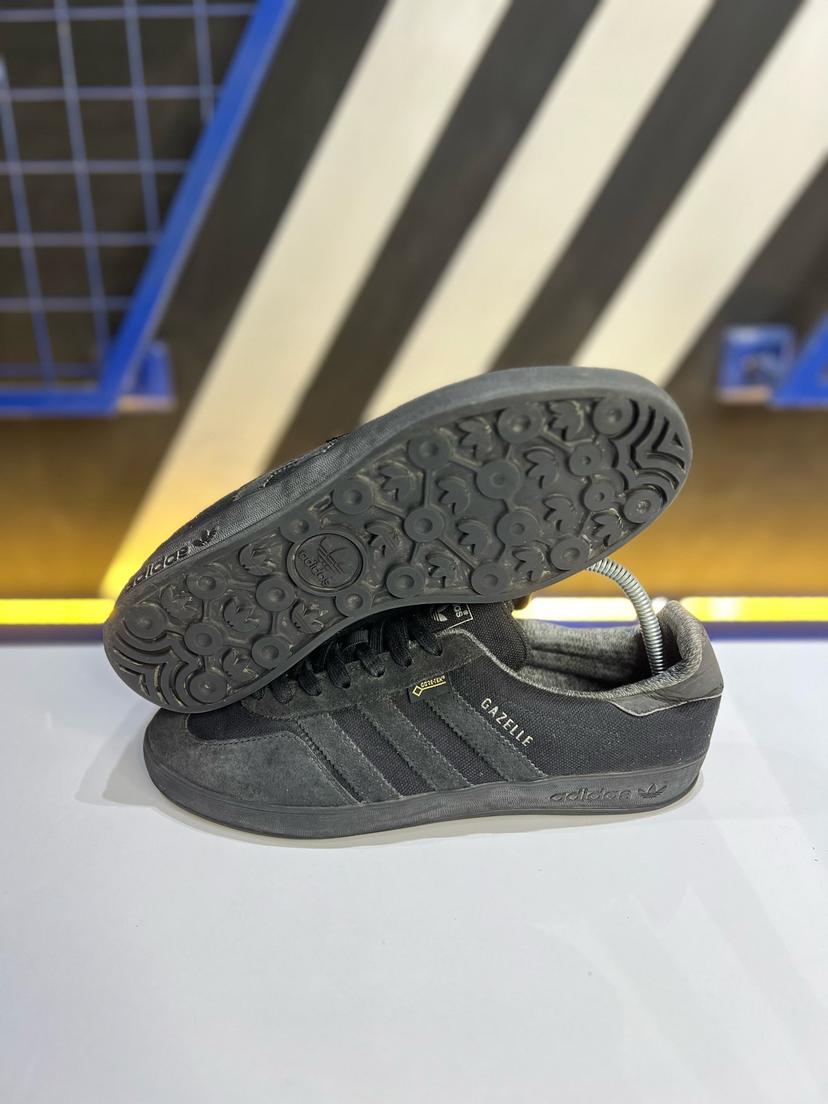 Gazelle indoor 