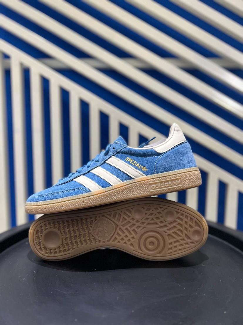 Spezial Blue Core