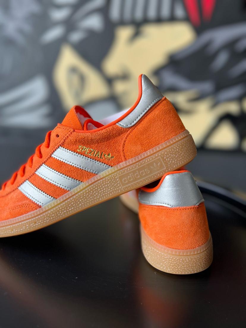 Adidas Spezial Orange