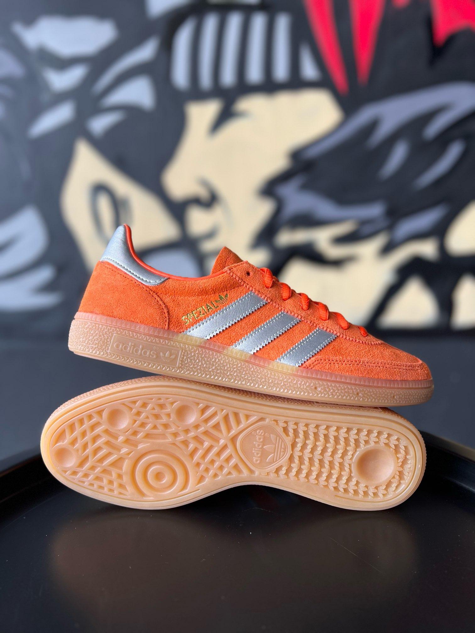 Adidas Spezial Orange