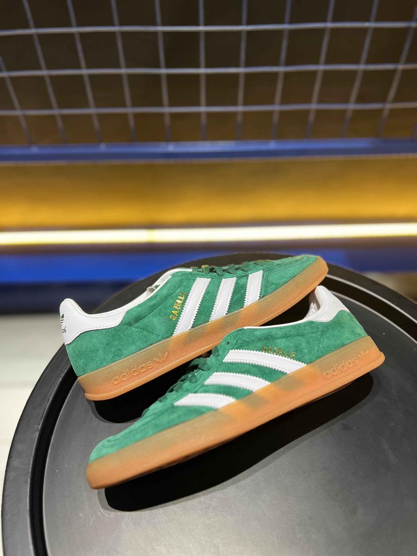 Gazelle indoor Green Cloud White Gum